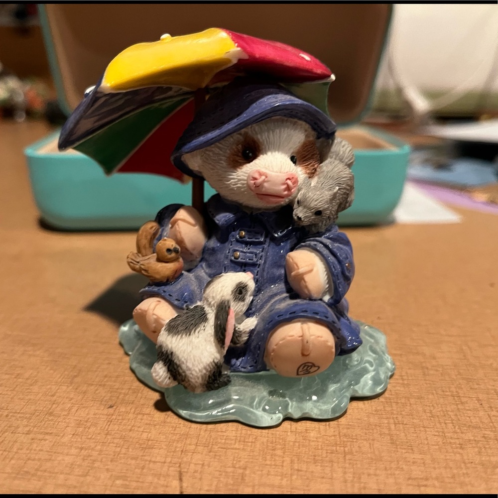Mary Moo with Umbrella